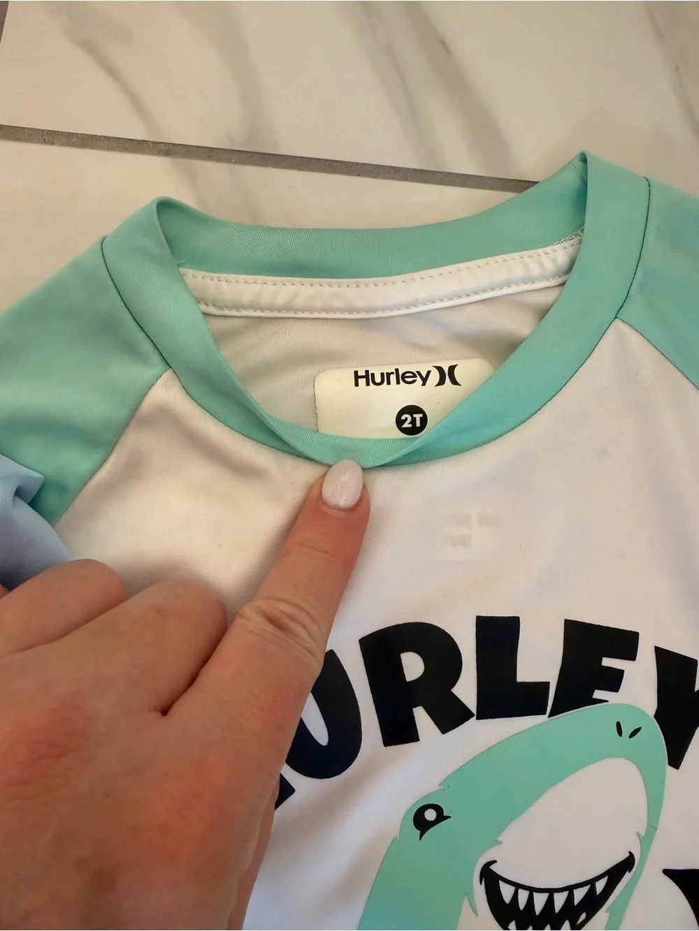 Hurley Kids' Mint & Navy Shark Rash Guard swim trunks and shirts - Sets 2T